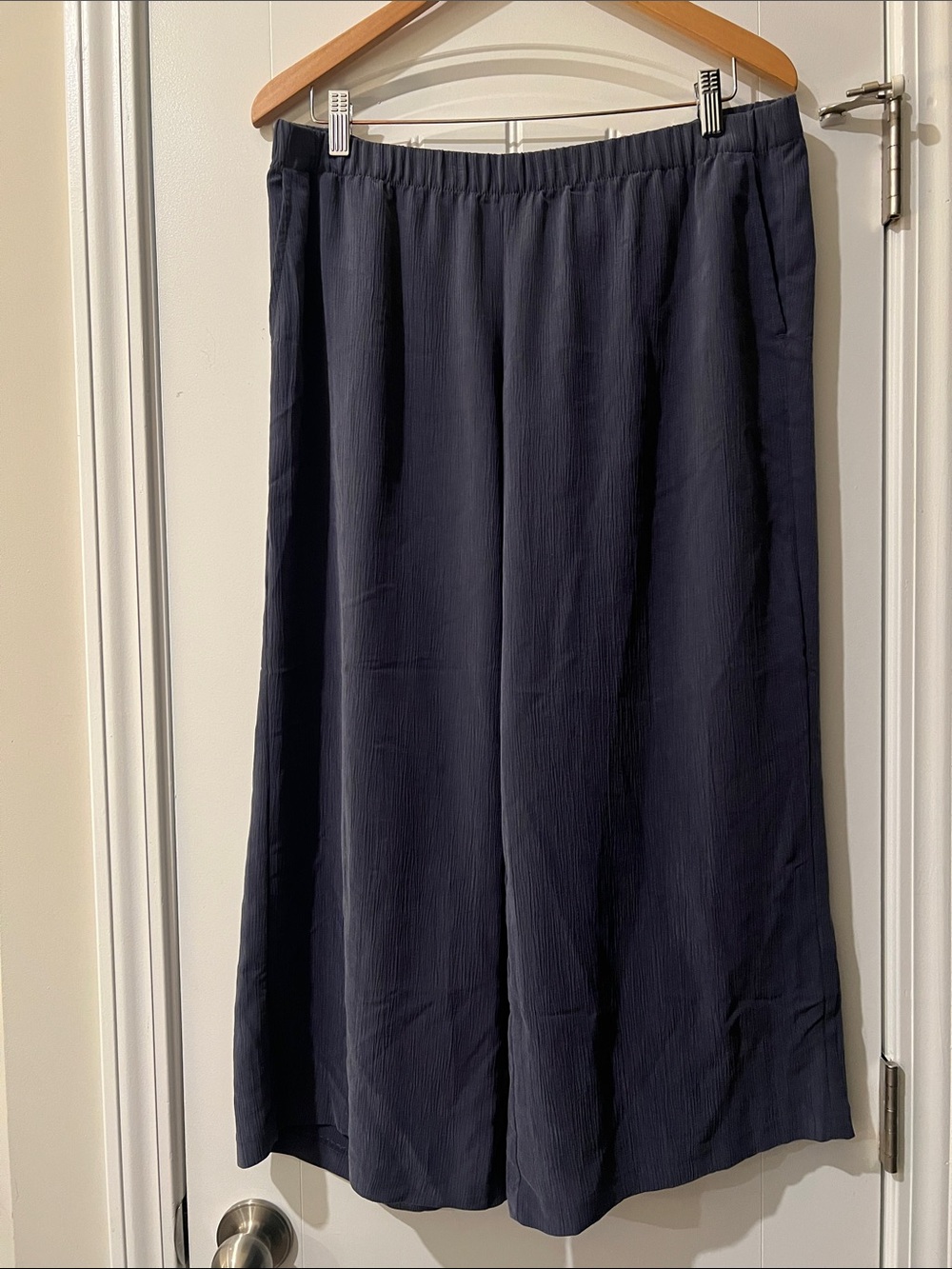 J. Jill Sand washed Wide Leg Crop pants Large